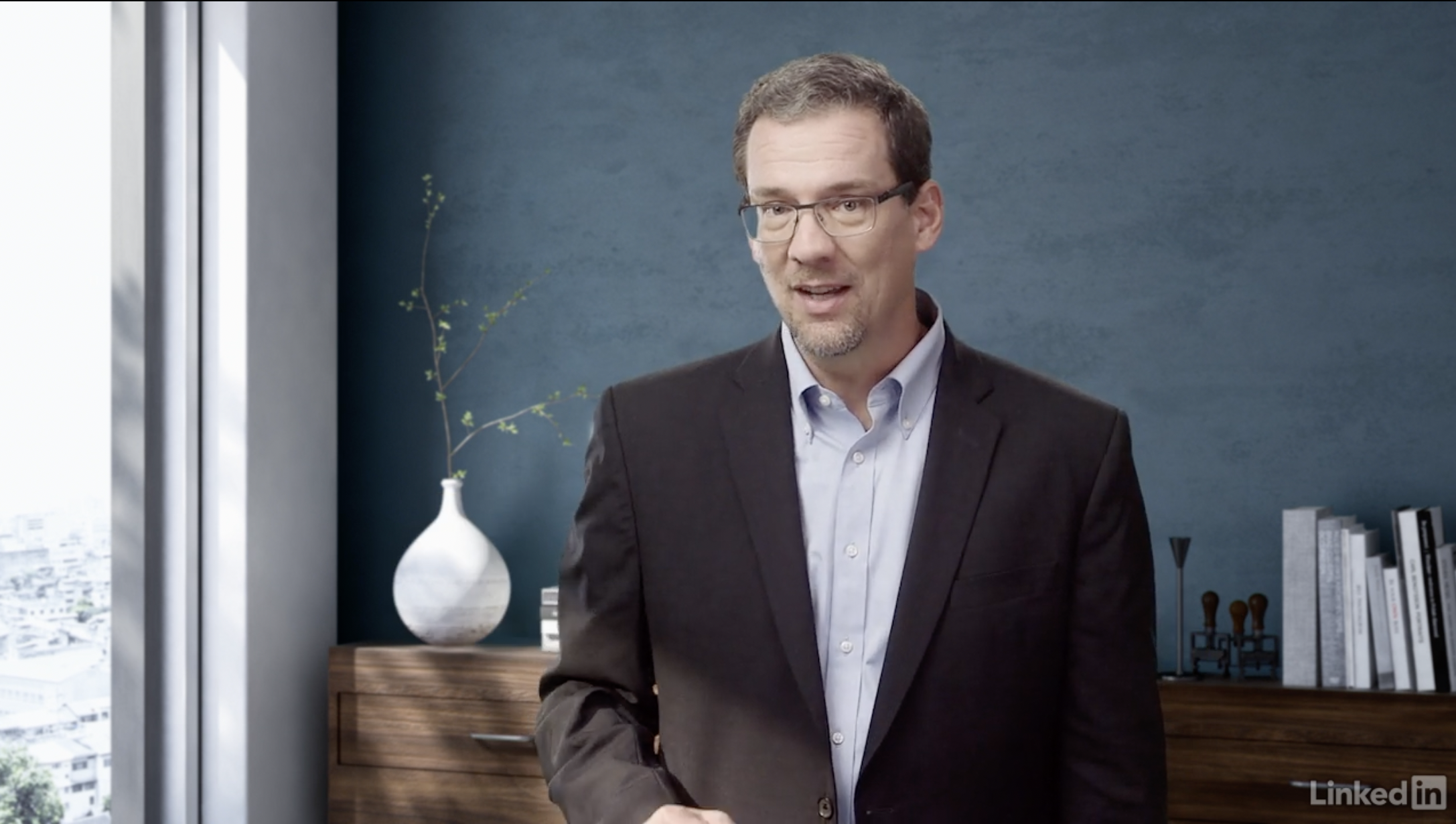 Brad Cleveland's video course Managing a Customer Contact Center